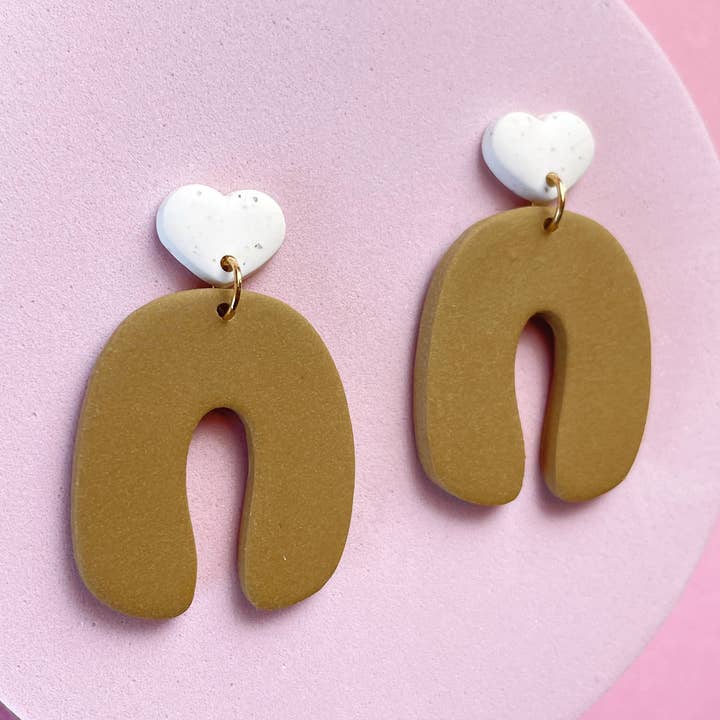 Heart Organic Arch Fimo Ohrring für den Großhandel von Lucky Bolo
