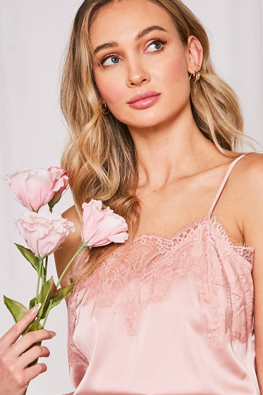 Vine & Love - Wholesale Camisole - Women's - Adjustable Straps Lace Trim Satin Camisole Tank Top VT3184110