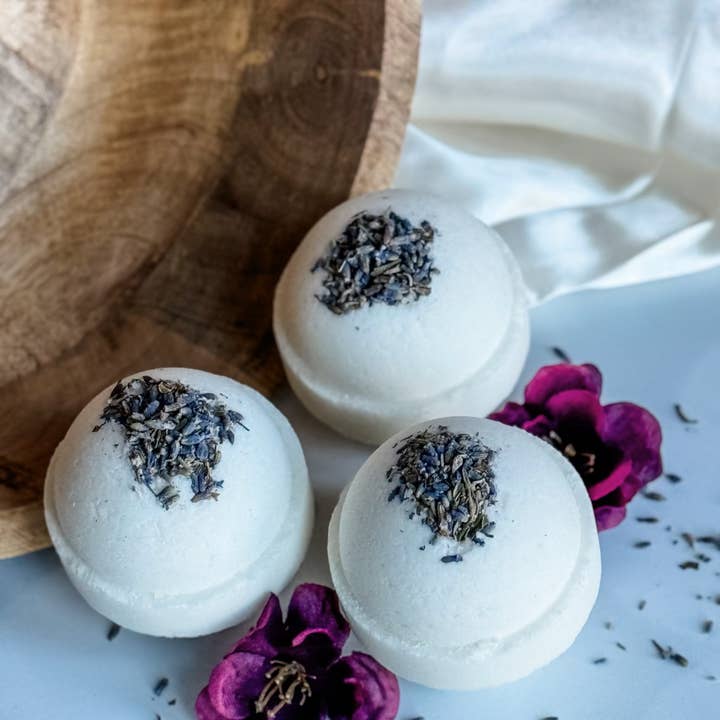 Calm Bath Bomb for wholesale by Fizz Bizz LLC