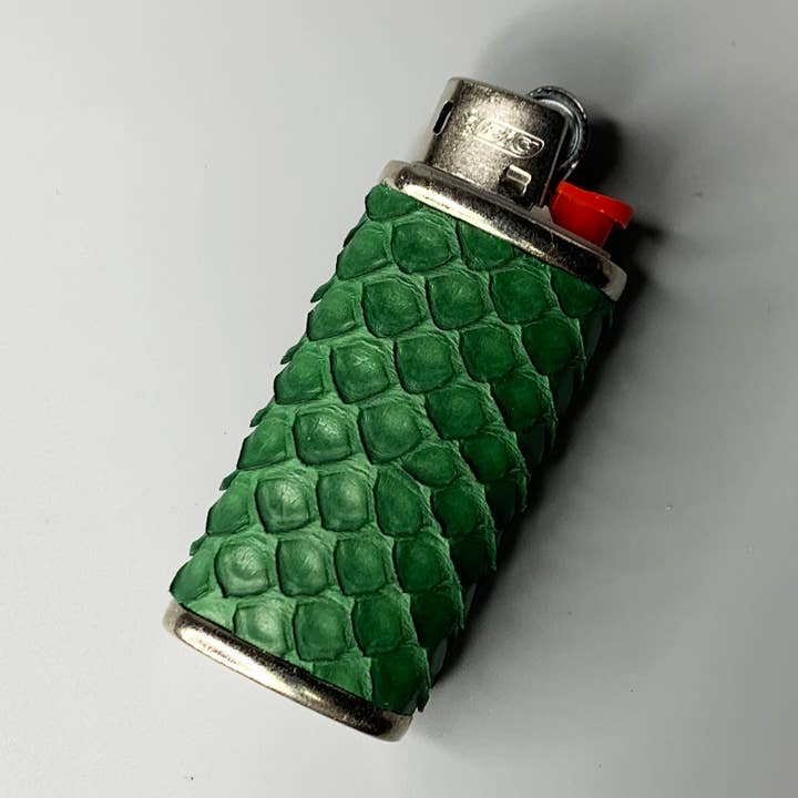 Coperchio accendino in verde Eden per la vendita all'ingrosso da parte di Haus of Topper