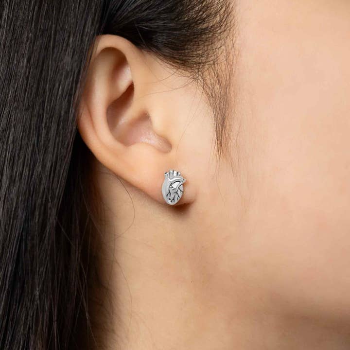 Nina Designs - Wholesale Stud/Post Earrings - Sterling Silver Anatomical Heart Post Earrings 10x7mm1