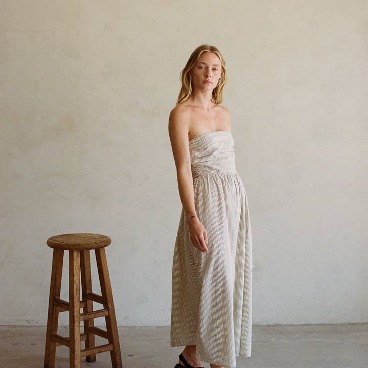 AR1132 | Maxi acampanado con cuello redondo a rayas de algodón tejido para venta al por mayor de a.ren