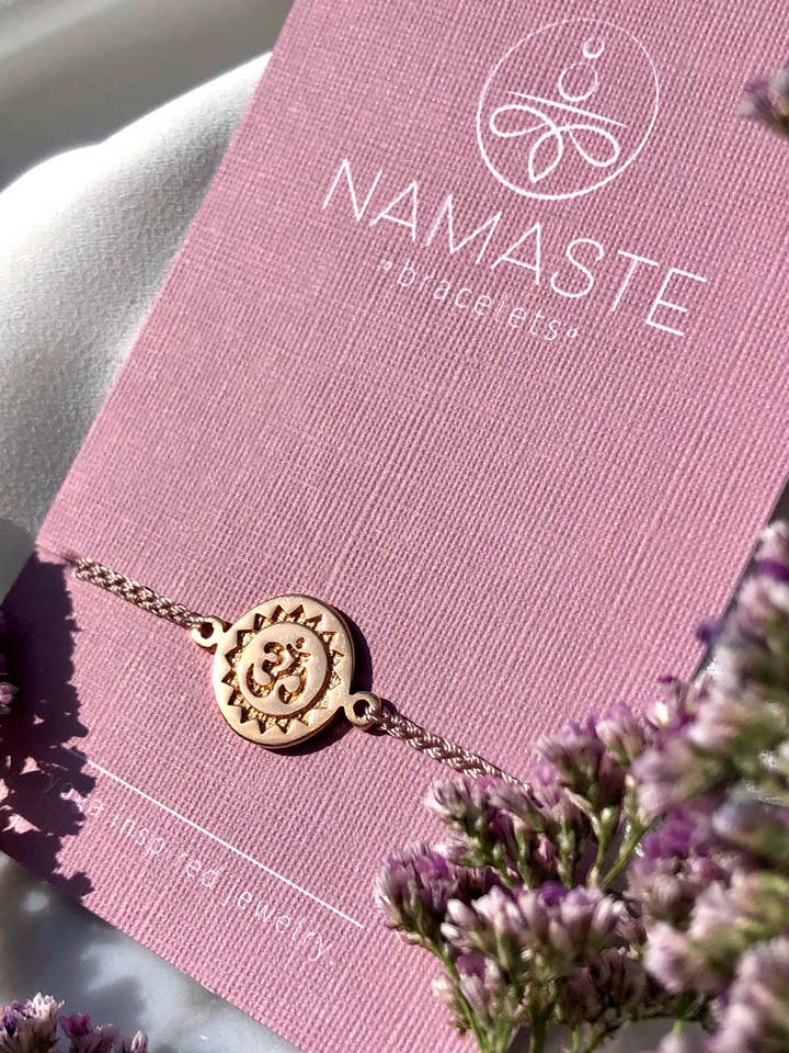 OM Sign Schmuck Energie heilendes Armband - Geschenk, Yoga für den Großhandel von Namaste Bracelets