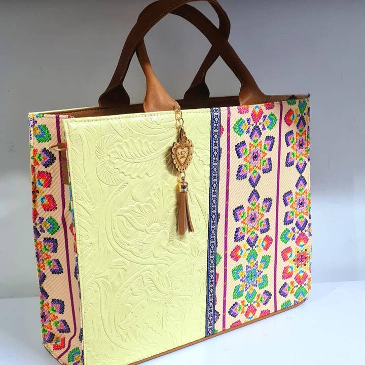 GMCE Global Trading, LLC - Wholesale Tote Bag - Unisex - Artisan Handcrafted Tote Bag – “Tote Artesanal” 4