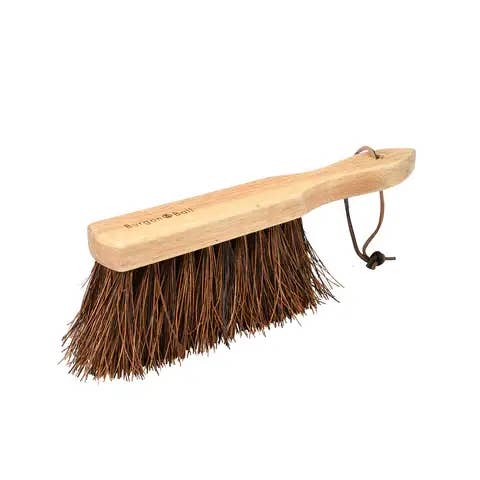 Burgon and Ball EU - Wholesale Garden Tool - RHS Hand Sweeping Brush Bassine FSC 100%