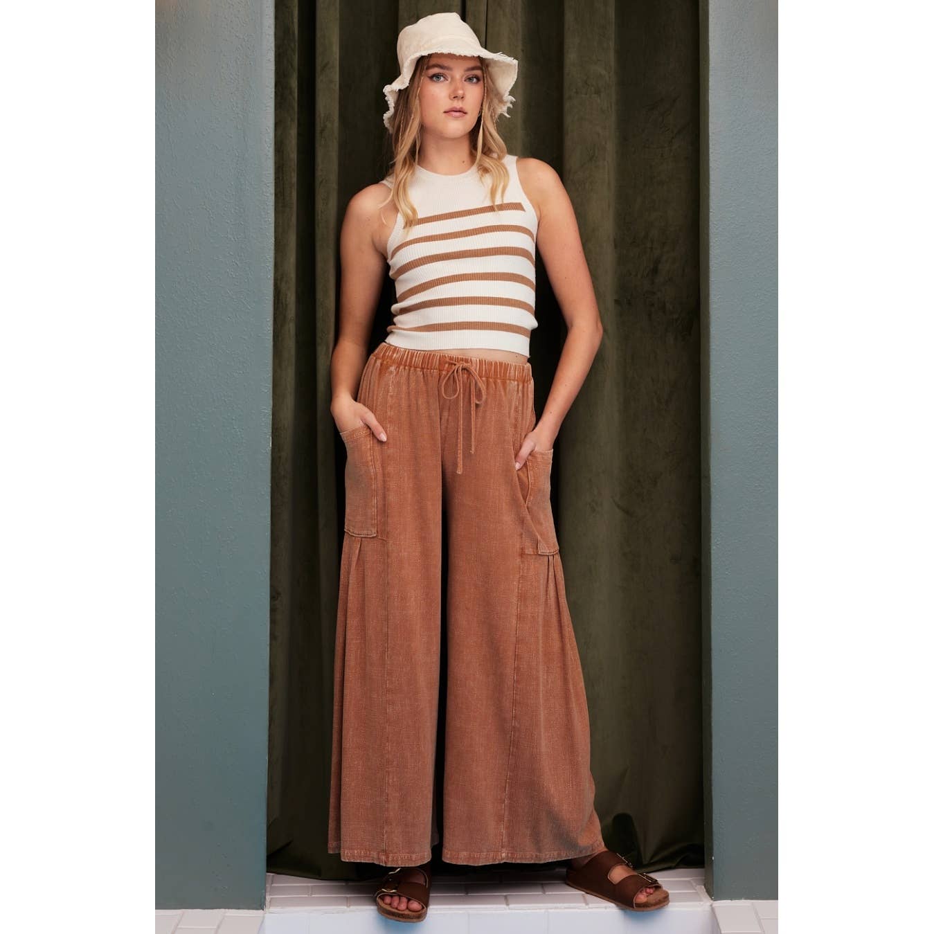 mittoshop - Wholesale Broek - Dames - MINERALENWAS DROP-SIDE ZAK WIJDE PIJP BROEK12