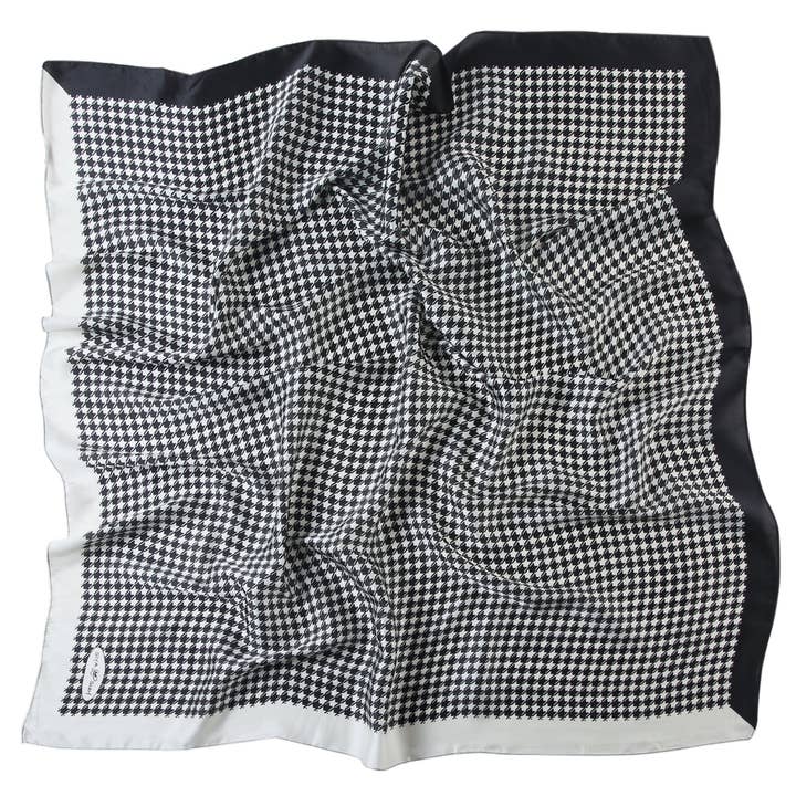 Ladysgame Zoé Grande Praça de Seda por atacado de ALBERTO CABALE