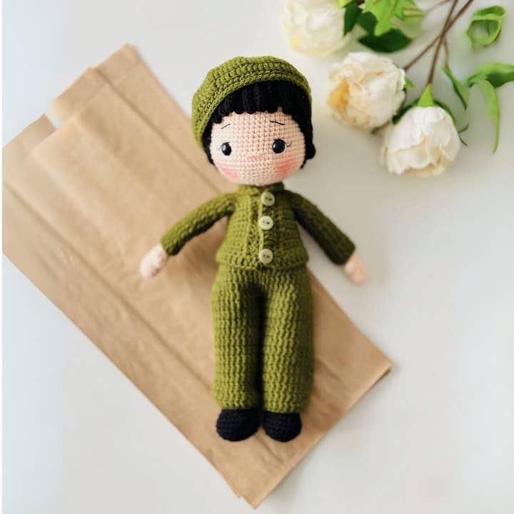 Cheeky Nomads - Wholesale Doll - Kids - handmade organic crochet doll Noah, Amigurumi doll2