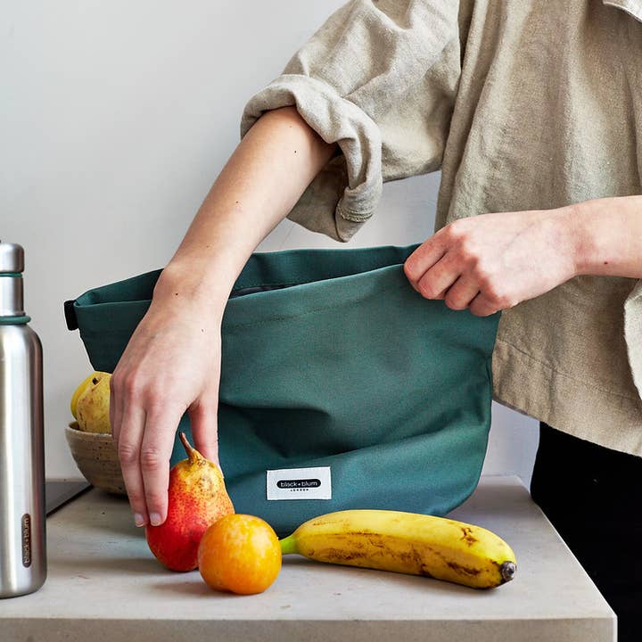 Black+Blum - Wholesale Lunch Bag/Box - Lunch Bag - Recycled Insulated Lunch Bag 6.7L10