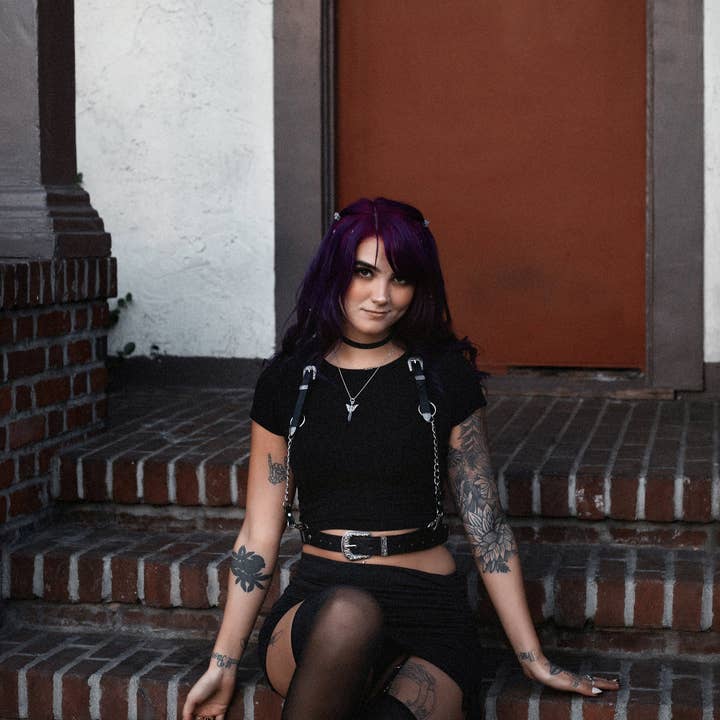 Lively Ghosts - Vendita all'ingrosso Cintura - Donna - Imbracatura a catena gotica occidentale «Sharpshooter»11