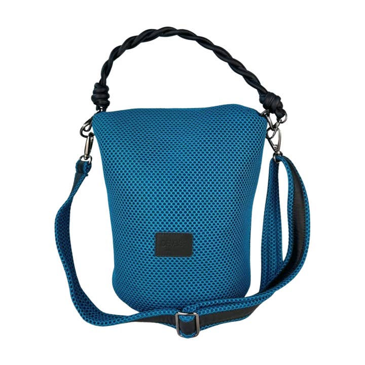 Sac seau bandoulière femme en tissu ultra-léger et pour la vente par DEVESÉ