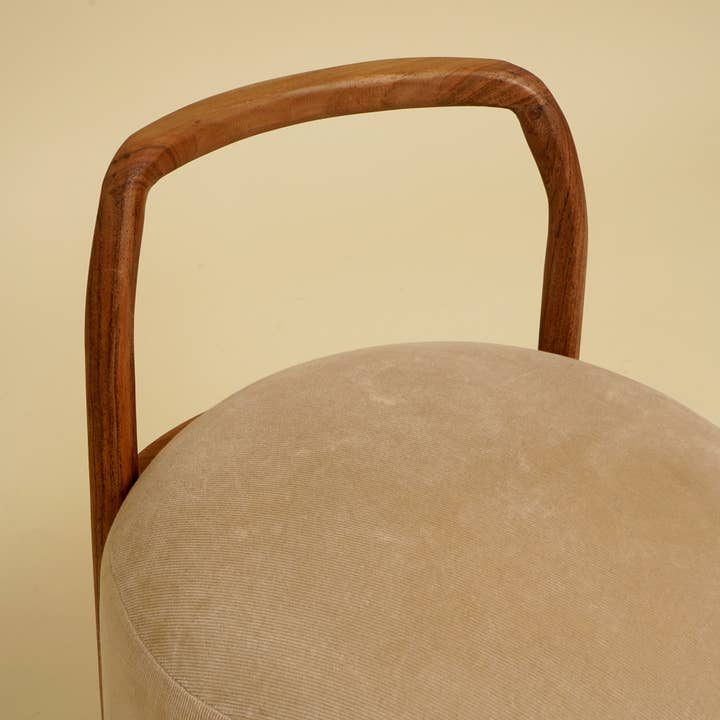 Expo Bazaar – wholesale Ottoman – Ottaman With Wooden Legs and Handle