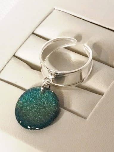 Bague pampille en argent 925 - bleu holographique pour la vente par La Chaumière à Bijoux