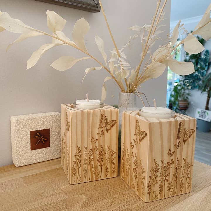 Houten Vlinder Bloemige Theelichthouders_Handgemaakt_Uniek voor wholesale door Sol Candles & Scents
