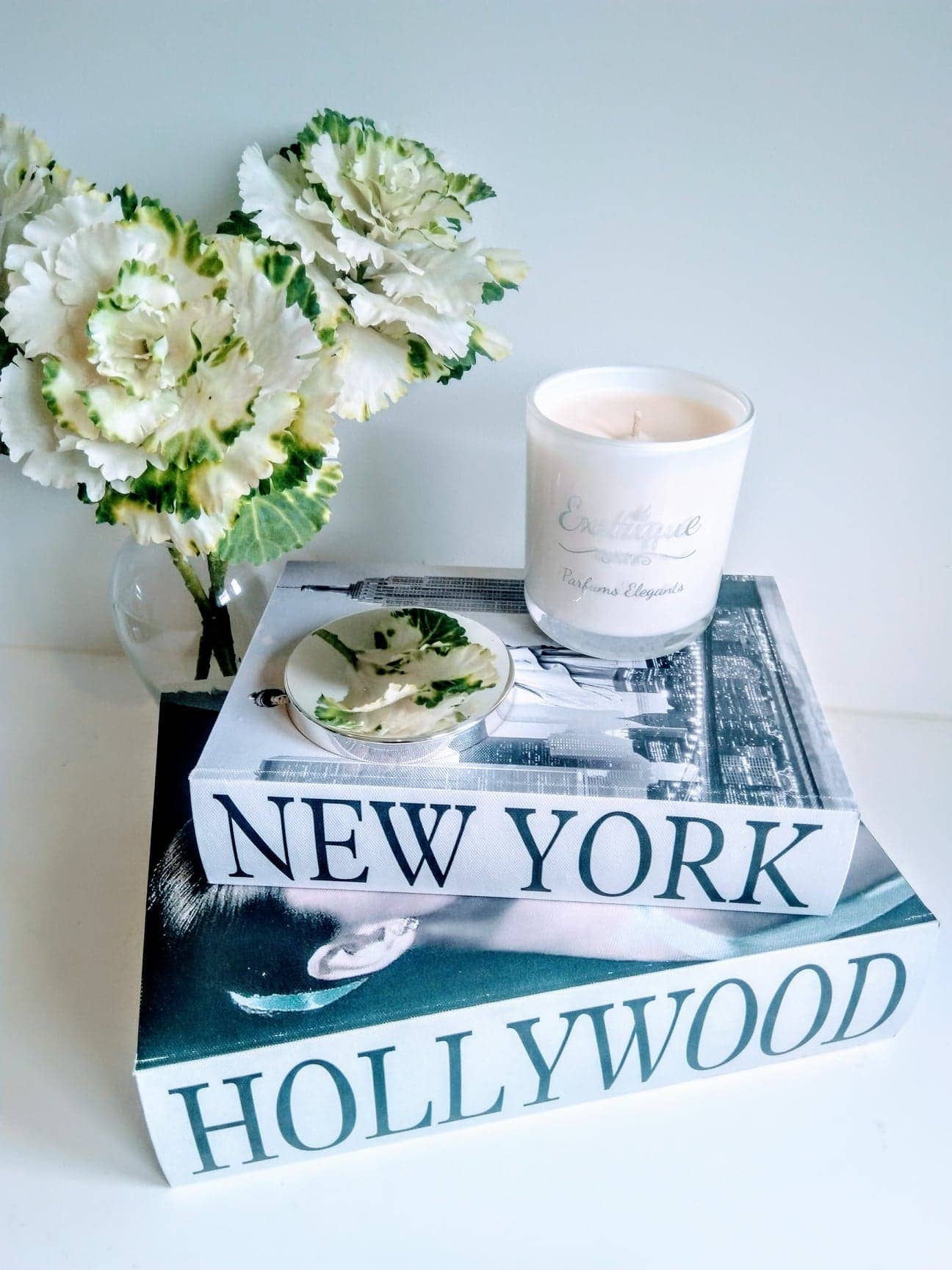 Exotique Candles - Wholesale Jar/filled candle - Signature White Candle