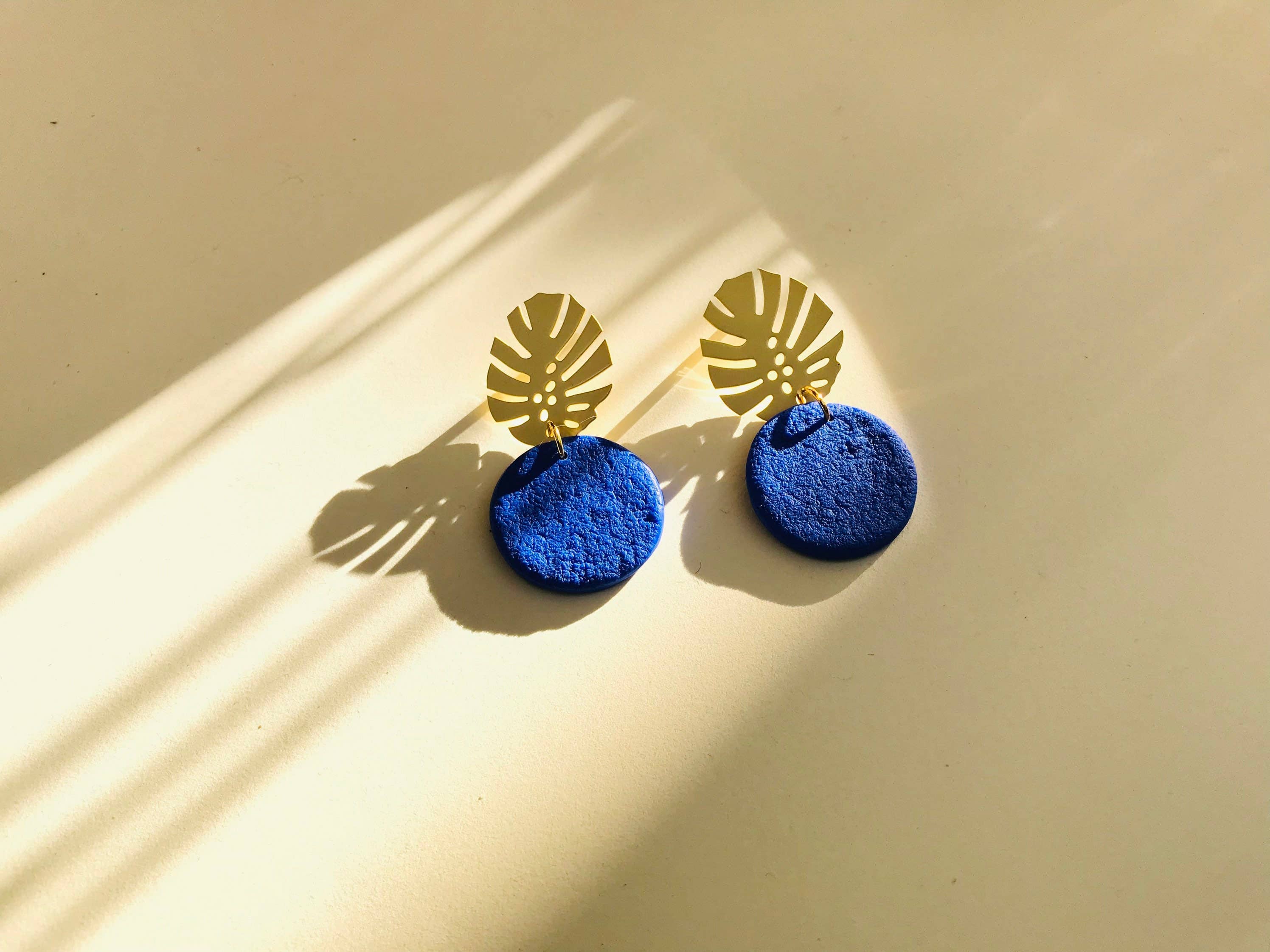 Medianoche - Wholesale Dangle Earrings - Monstera