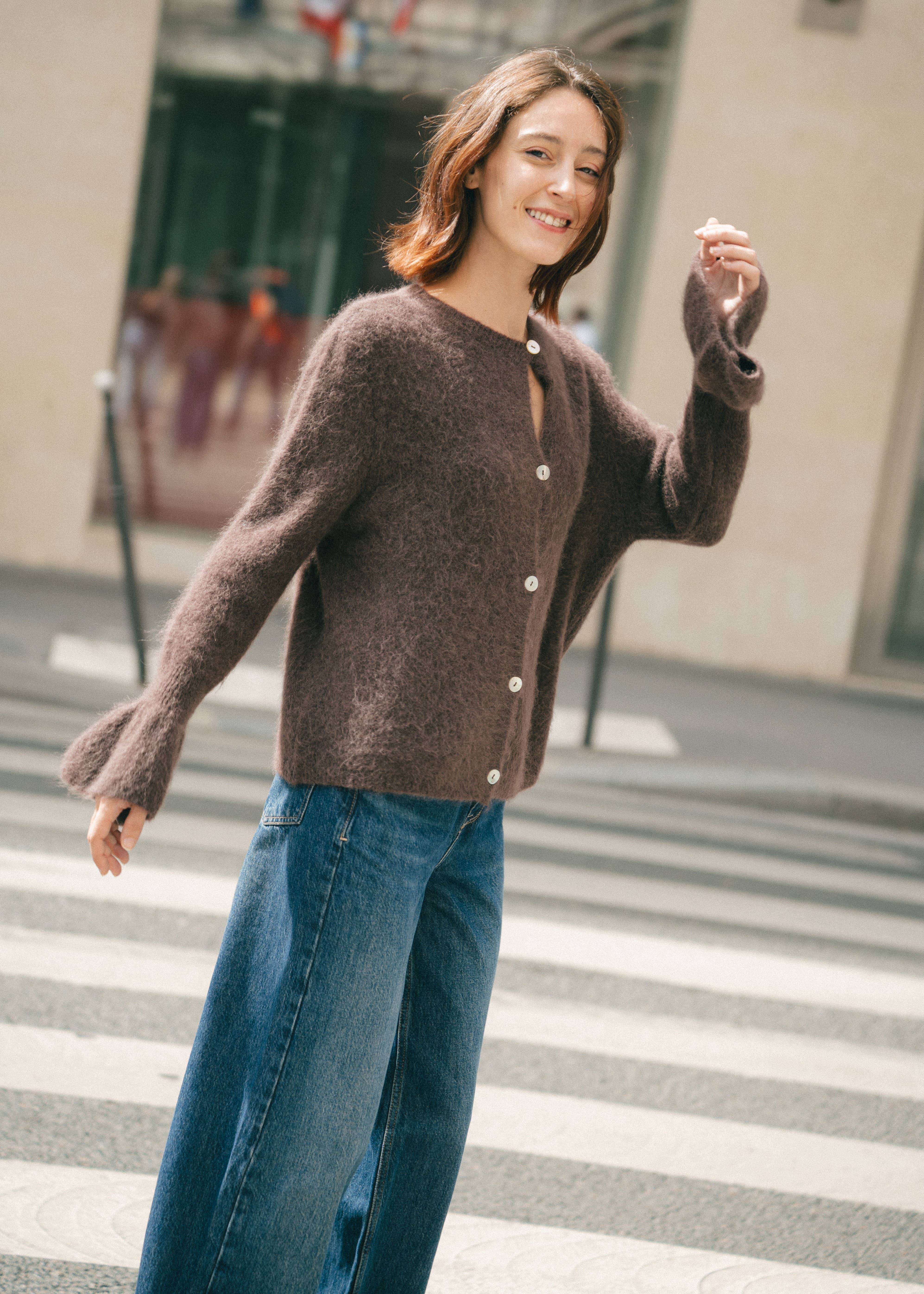 JULIA PARIS - Wholesale Cardigan - Women's - Buttoned cardigan in Baby Alpaca3