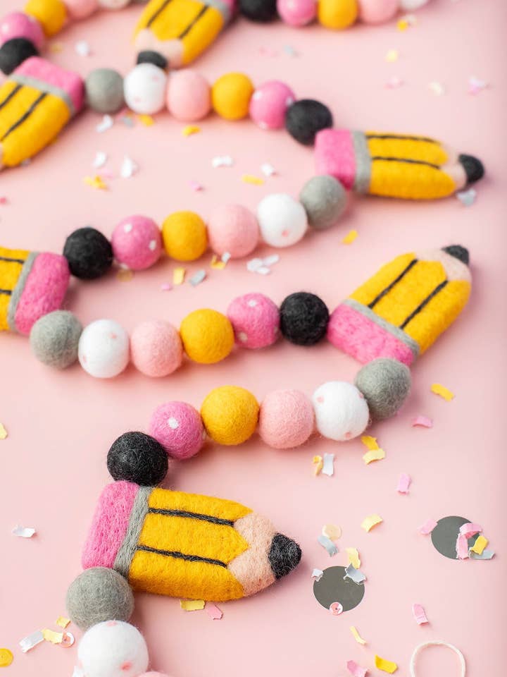 Write On Garland for wholesale by Little Books & Nooks