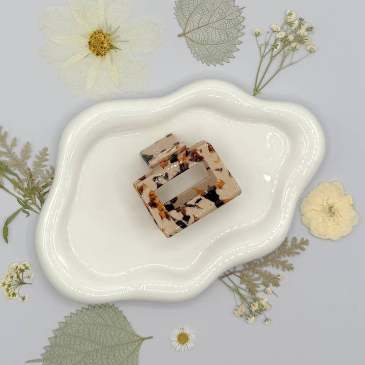 Love Attack - Wholesale Hair Clip - Women's - Raya Cellulose Acetate Hair Claw Clips53