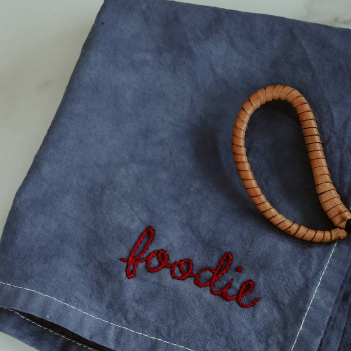 Eloise et moi – wholesale Kökshandduk – Handbroderad Handfärgad Ekologisk bomull Kökshandduk24