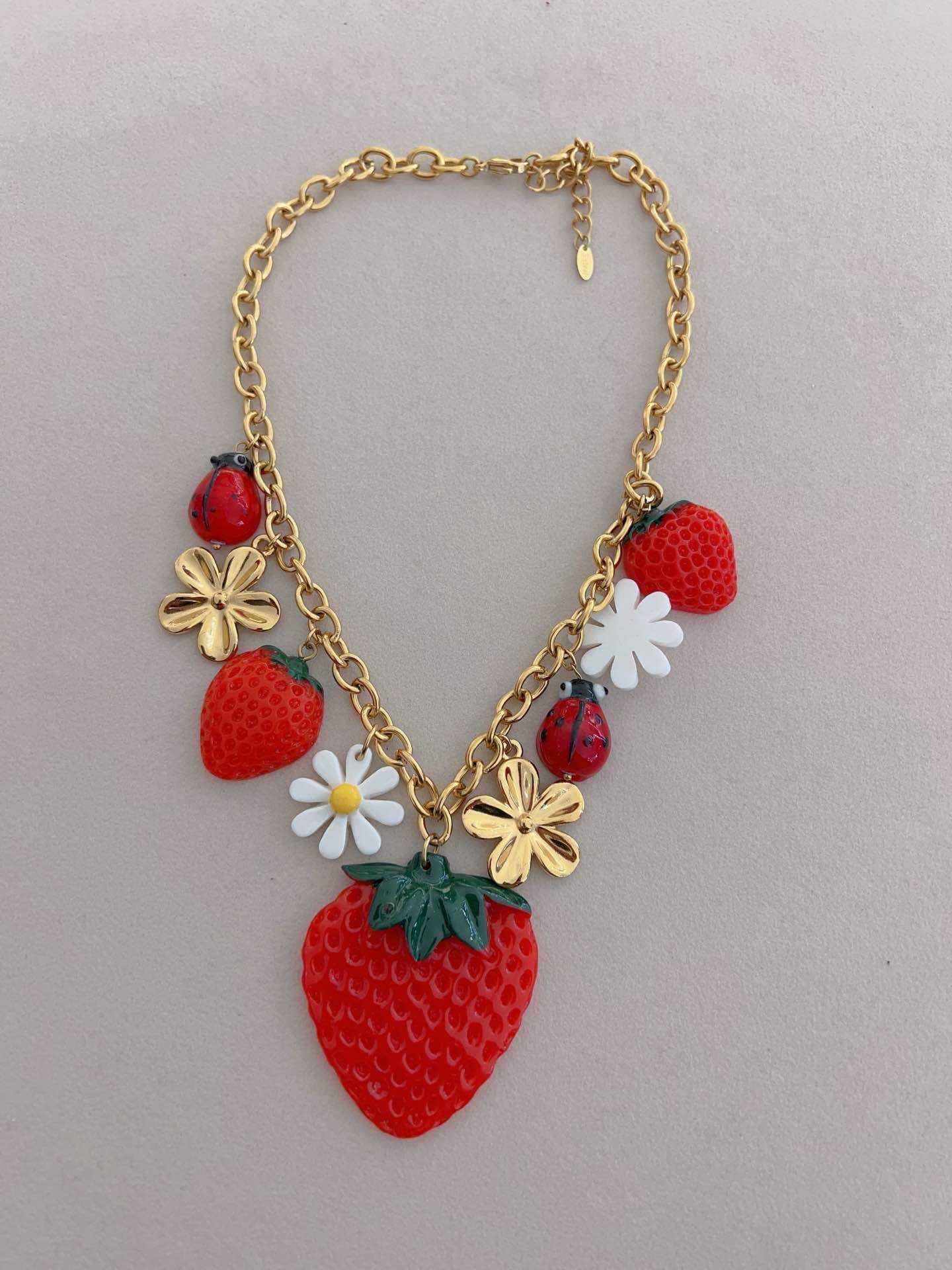 SWEET MAGIC MODA Y COMPLEMENTOS - Wholesale Pendant/Charm Necklace - FRUIT NECKLACE