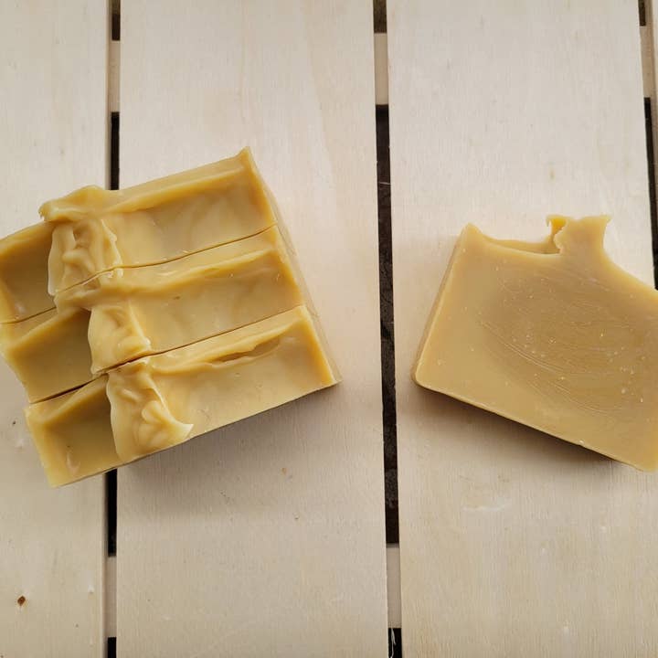 Pineapple Paradise Soap for wholesale by Jiri Naturals