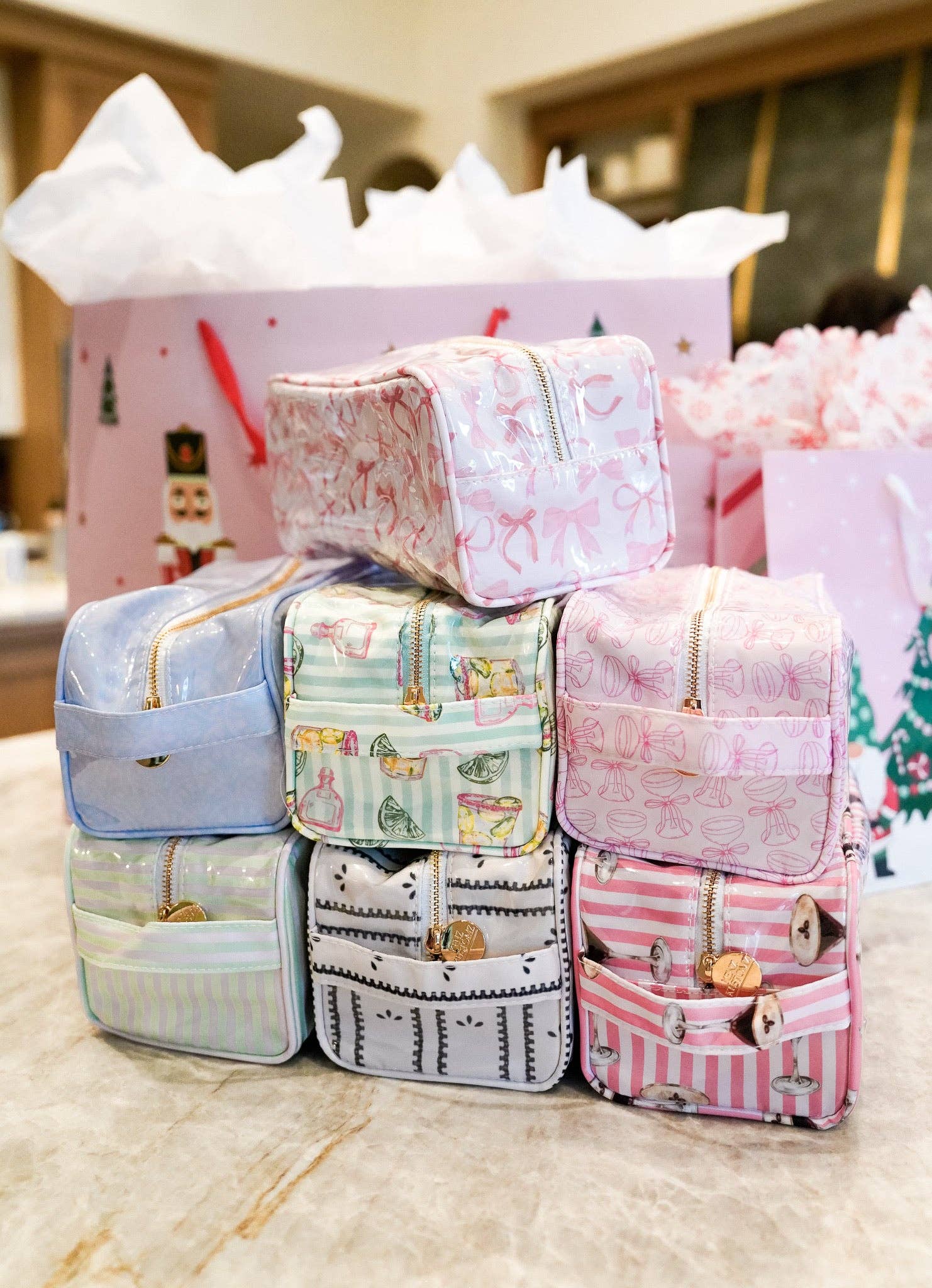 KENZKUSTOMZ - Wholesale Toiletry Bag - Women's - Clear Coat Toiletry Dopp Kit8