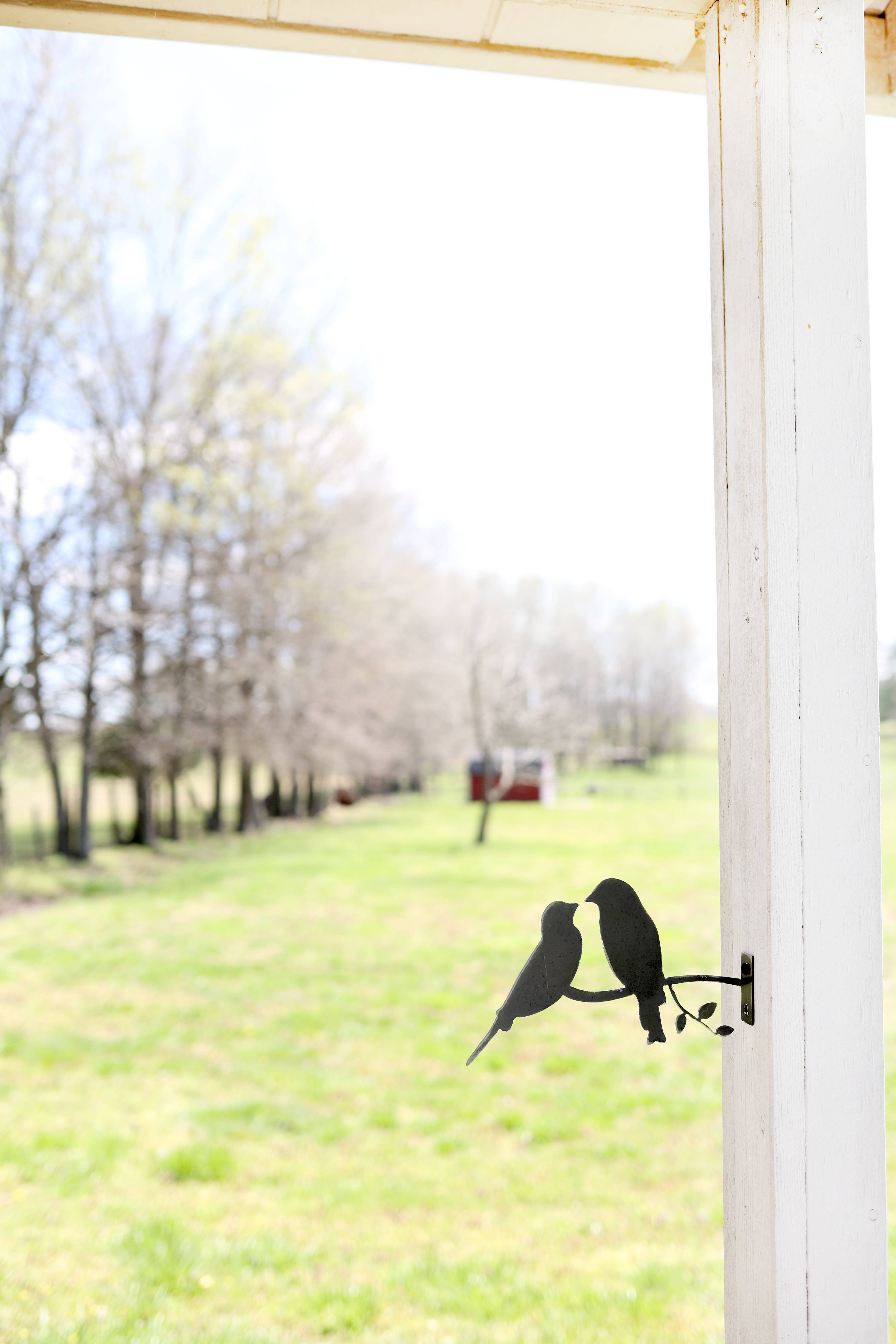 Highland Ridge  |  Handmade Home Decor - Wholesale Outdoor Ornament/Decor - Metal Bird Statue - Love Birds Statue4