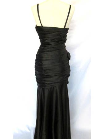 Chicas - Wholesale Dress – Women's - Long satin dress with flowers. C5306