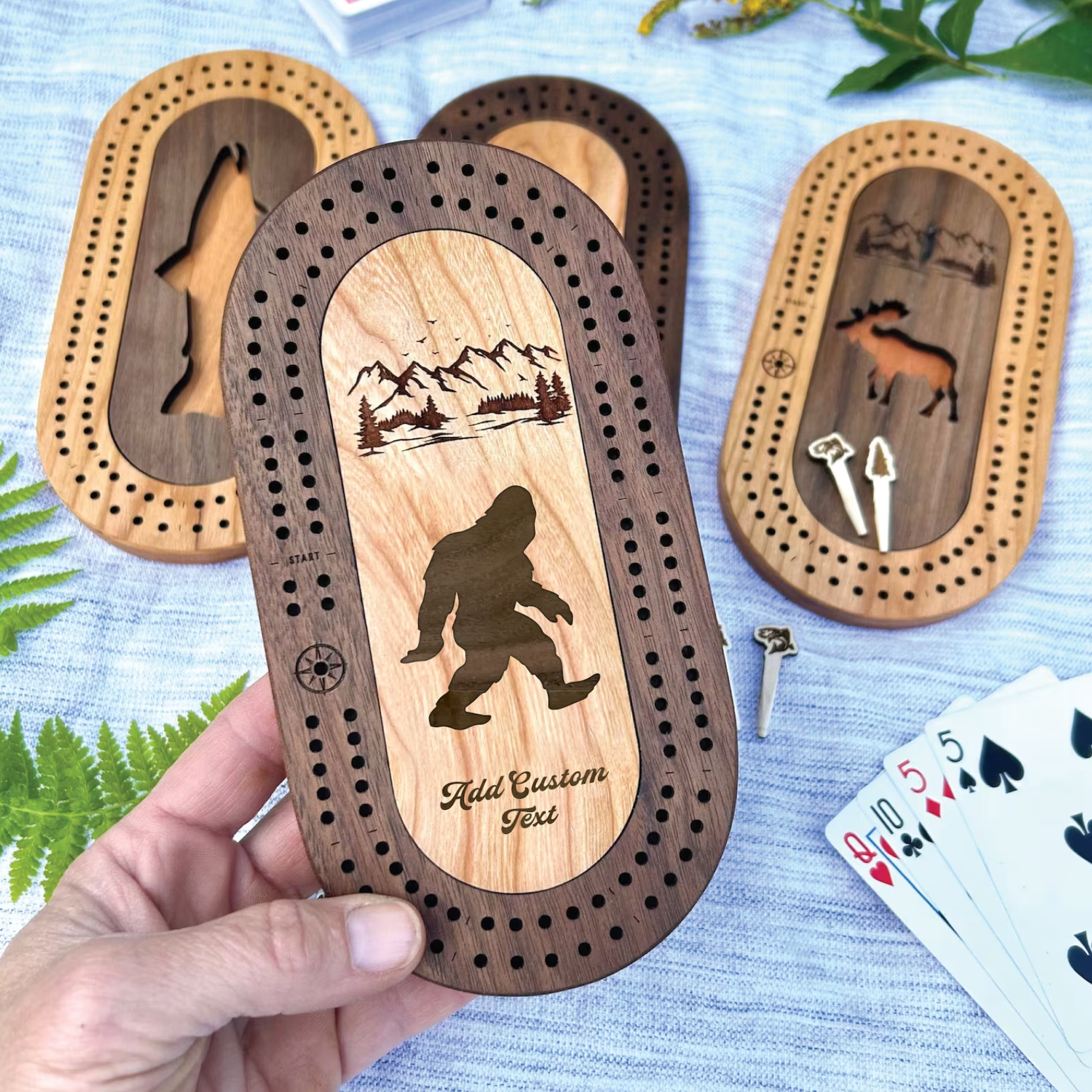 Cast & Carve - Wholesale Board Game - Wildlife Mini Travel Cribbage Board & Custom Pegs Set9