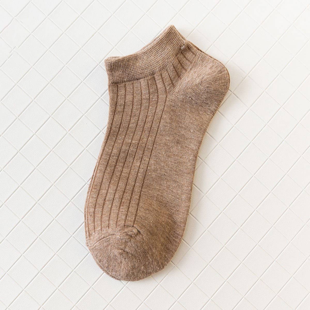 ACCITY - Wholesale Socks - Women's - INSTEP VERTICAL WRINKLE ANKLE SOCKS_CWMS0907