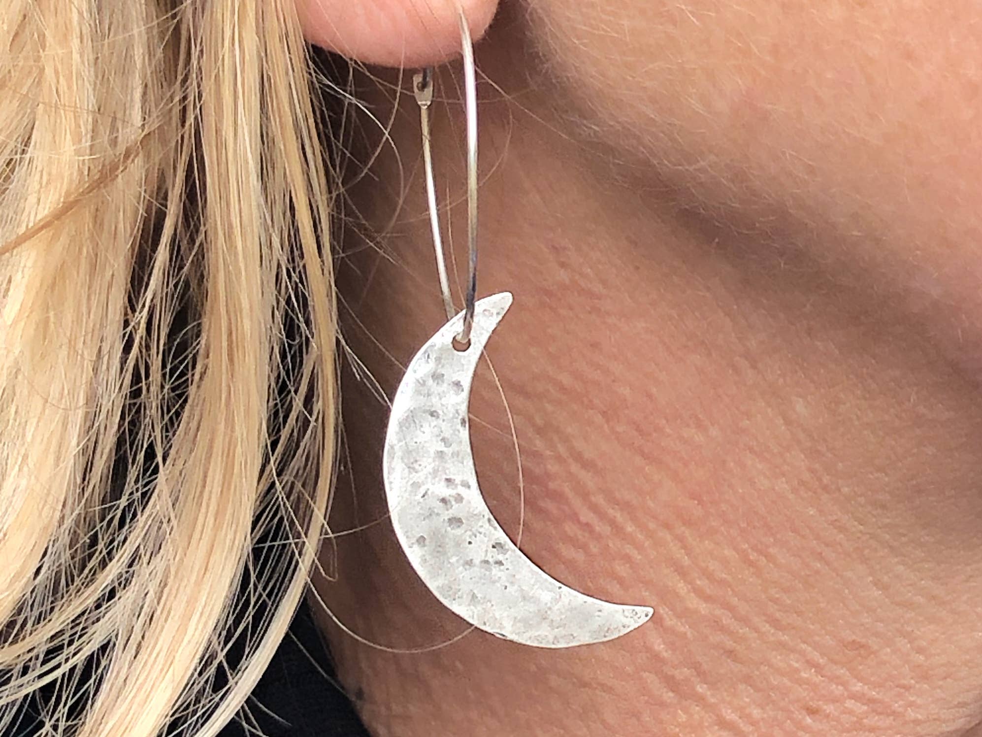 Daphne Lorna - Wholesale Dangle Earrings - Crescent Moon Hoop Earrings5