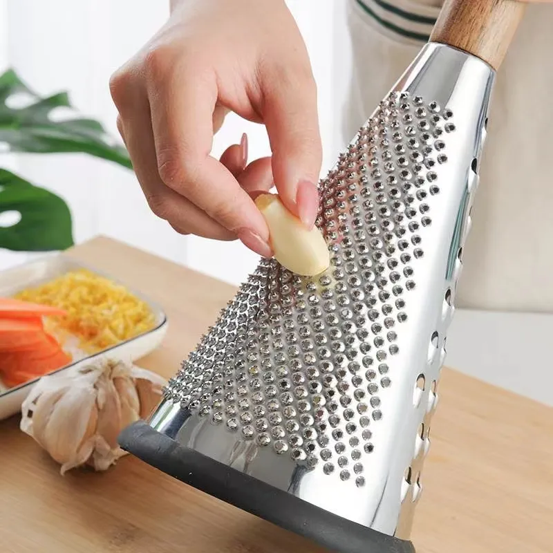 Sostraw & SmartThings - Wholesale Grater - Conic Cheese & Vegetables Grater with wooden handle3