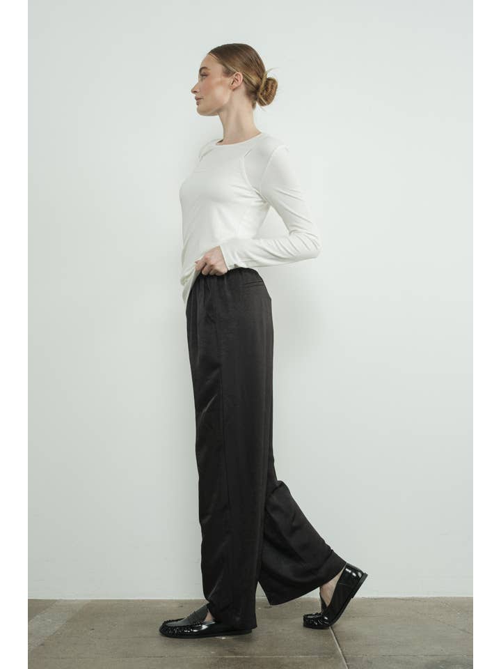 Aaron & Amber - Wholesale T-Shirt - Women's - MAT3127 TWO FER TANK LONG SLEEVE TOP20