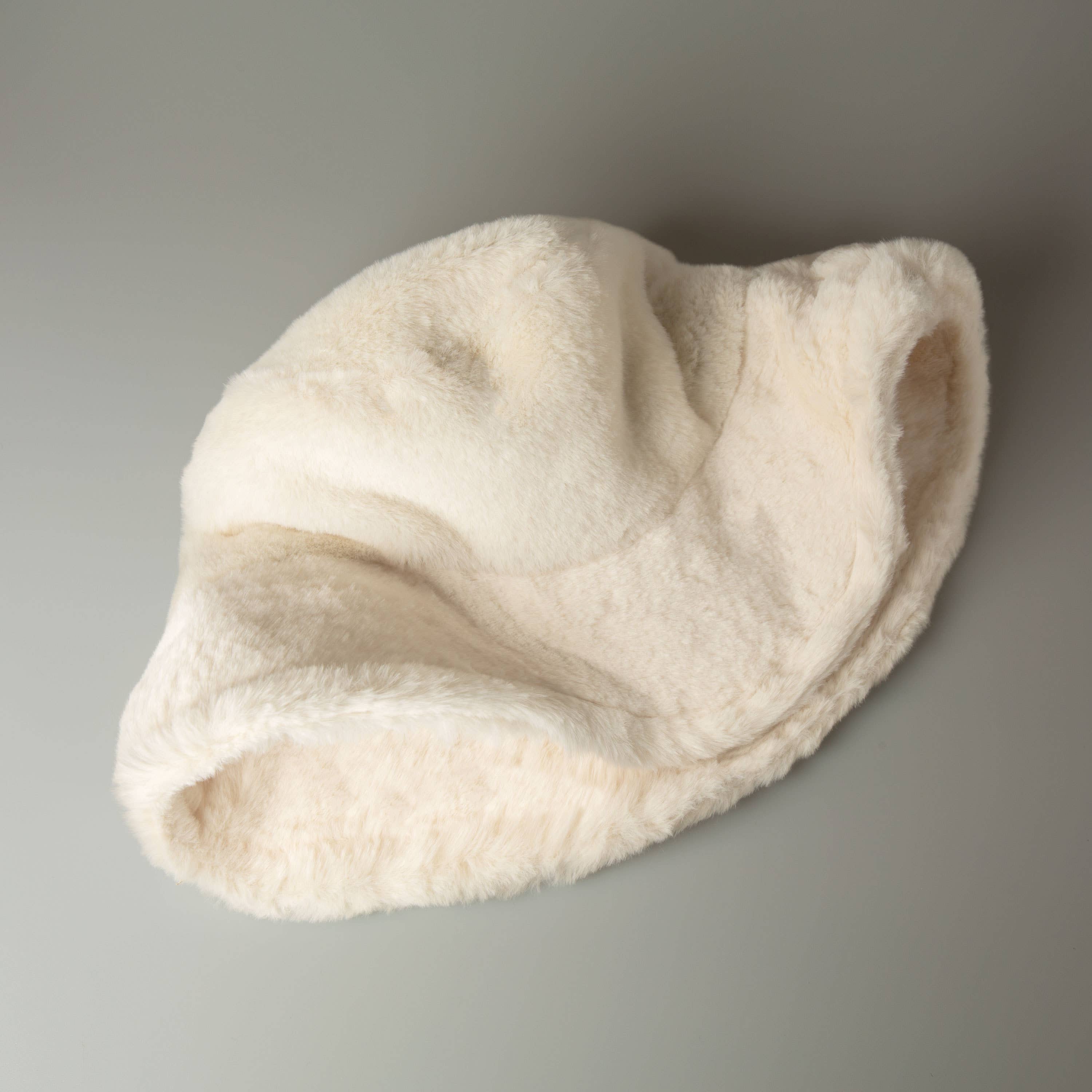 ChoKoLids - Vendita all'ingrosso Cappello da pescatore - Donna - Cappello da pescatore in pelliccia CHOK.LIDS13