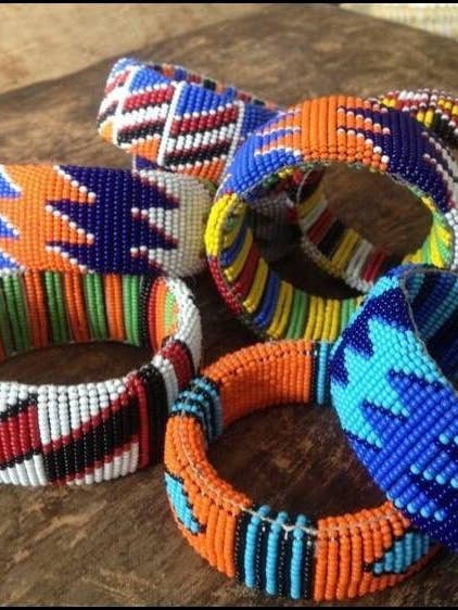 pulseiras artesanais Maasai com 5 contas por atacado por atacado de Delight merchants