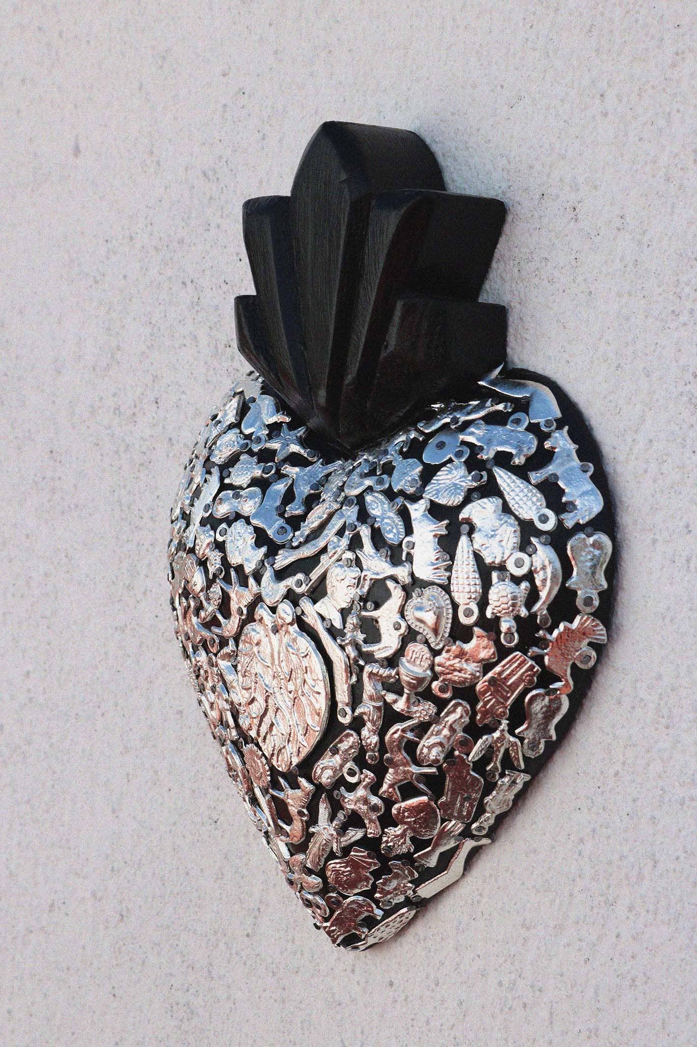 P.I. Project France - Wholesale Wall Accent - Sacred heart ex-voto - Mexican votive offering0