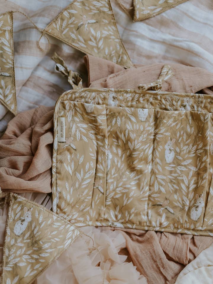 Tasca da letto Misty Leaf Gialla per la vendita all'ingrosso da parte di Mrs Mighetto