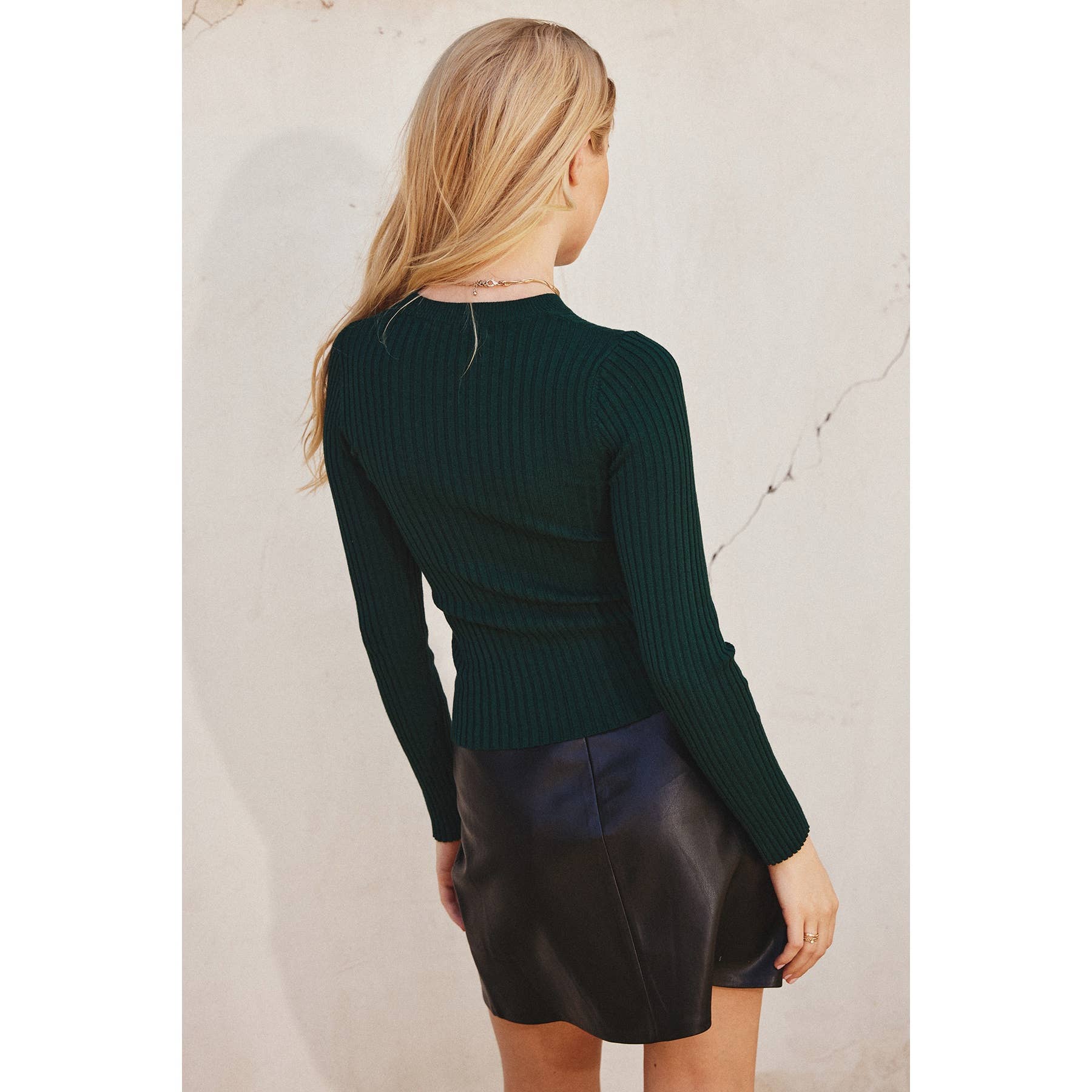 Dress Forum - Wholesale Pullover-trui - Dames - Anything Goes lichte trui met ronde hals2