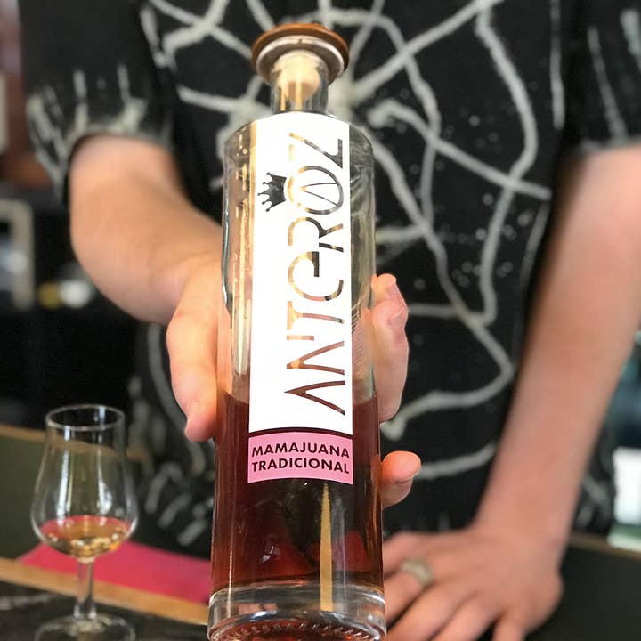 Anteroz – Großhandel Likör – Traditionelles Mamajuana
