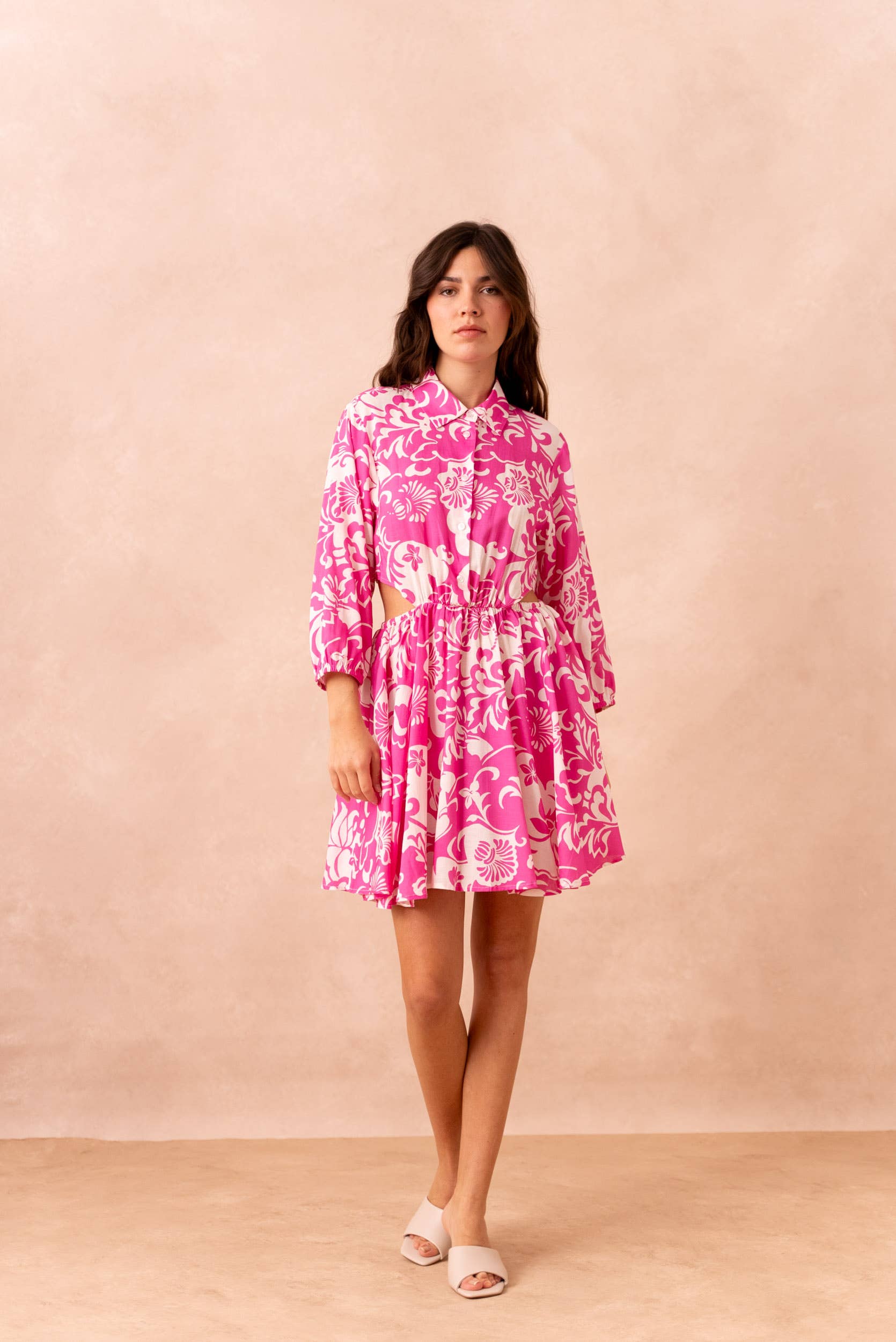 Attentif Paris - Wholesale Dress - Women's - Short printed dress with lapel collar side openings6