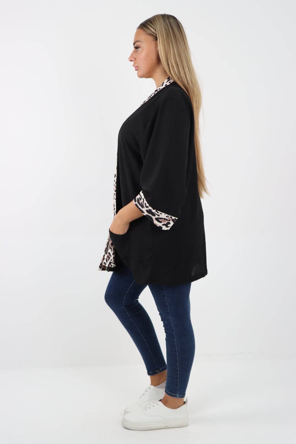 Miss Bold – Engroshandel Jakke - Dame – Italiensk 3/4 ærmet trykt panel åben frontjakke14