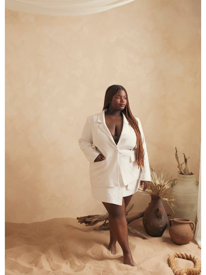 Hilary MacMillan - Wholesale Blazer - Women's - Linen Canvas Cut Out Blazer5