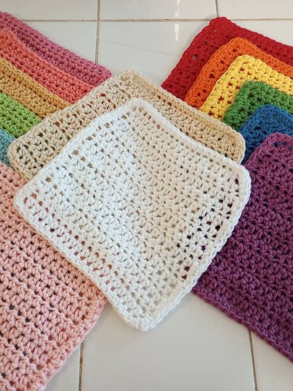 Gehäkelter Waschlappen, handgefertigter Geschirrlappen, Baumwoll-Gesichtstuch für den Großhandel von Cold Stream Crafts