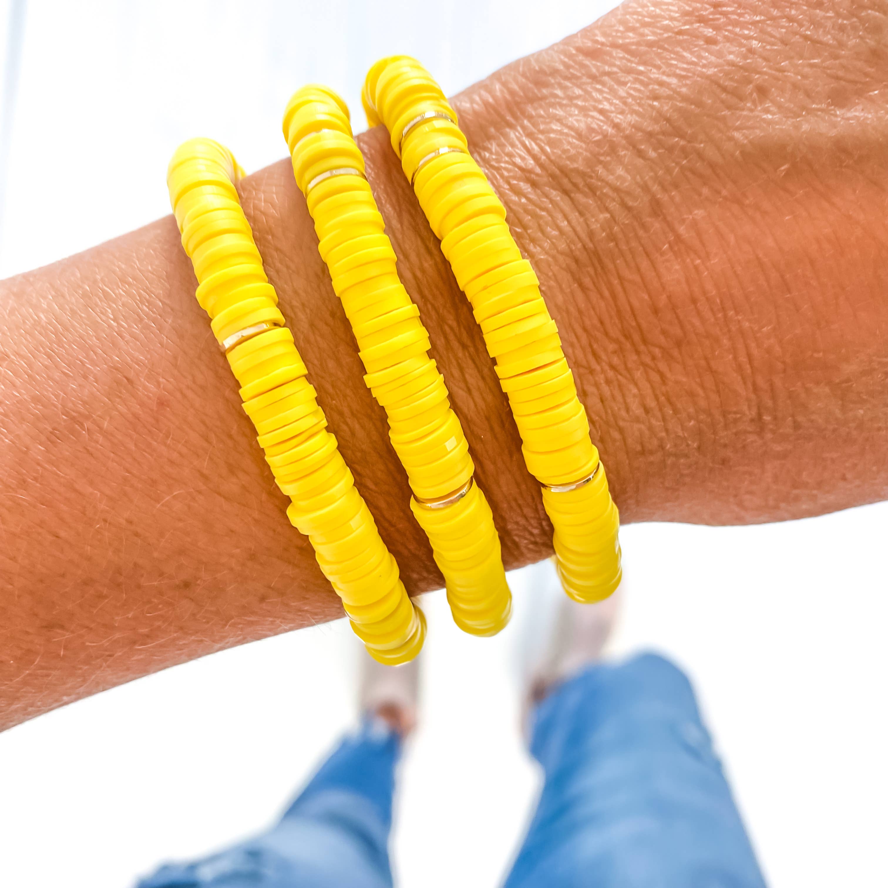 Pulseras Heishi con palabras de San Valentín al por mayor para tu tienda -  Faire España