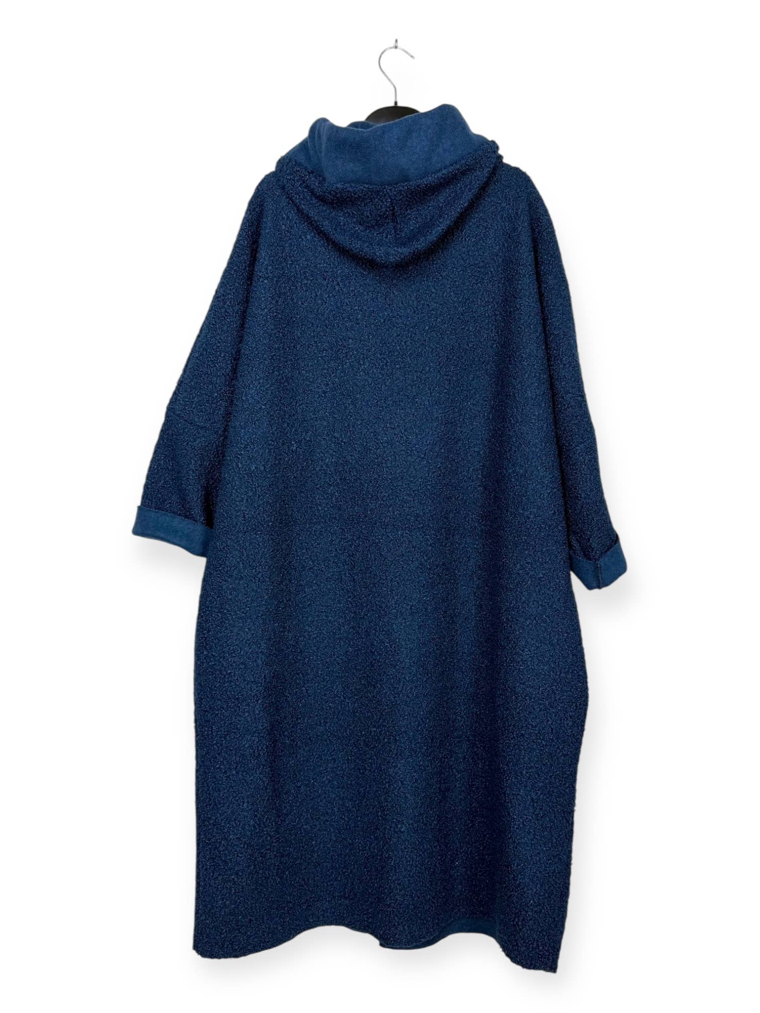 Lucky Nana - Wholesale Coat - Women's - AH 22158 - Long Coat in Bouclé Fabric7