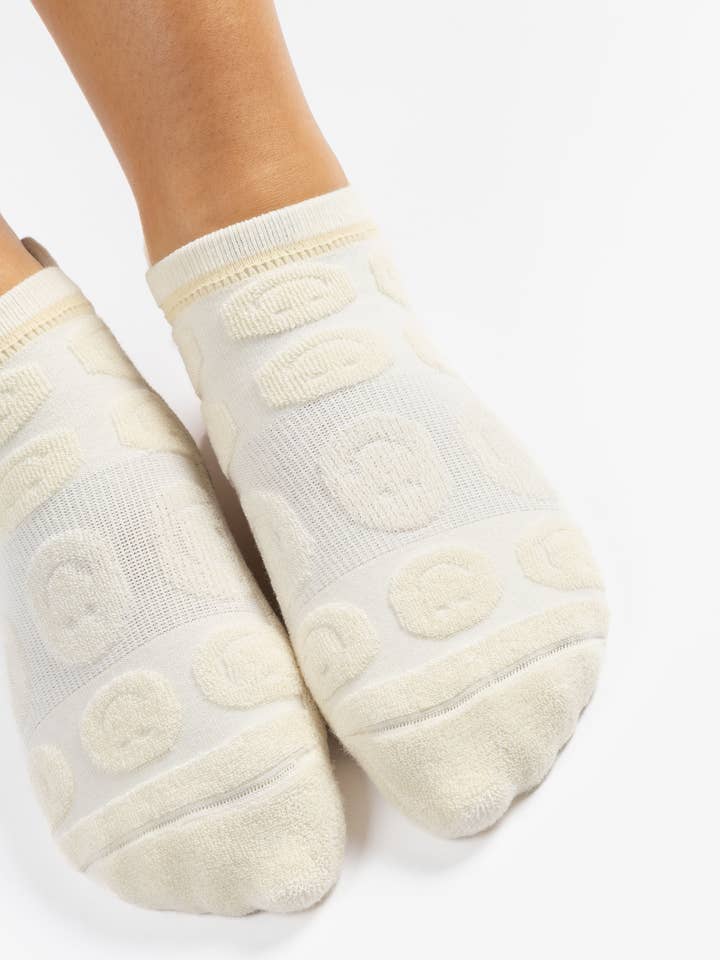 Pointe Studio - Wholesale Socks - Women's - Women's Happy Terry Full Foot Grip Sock