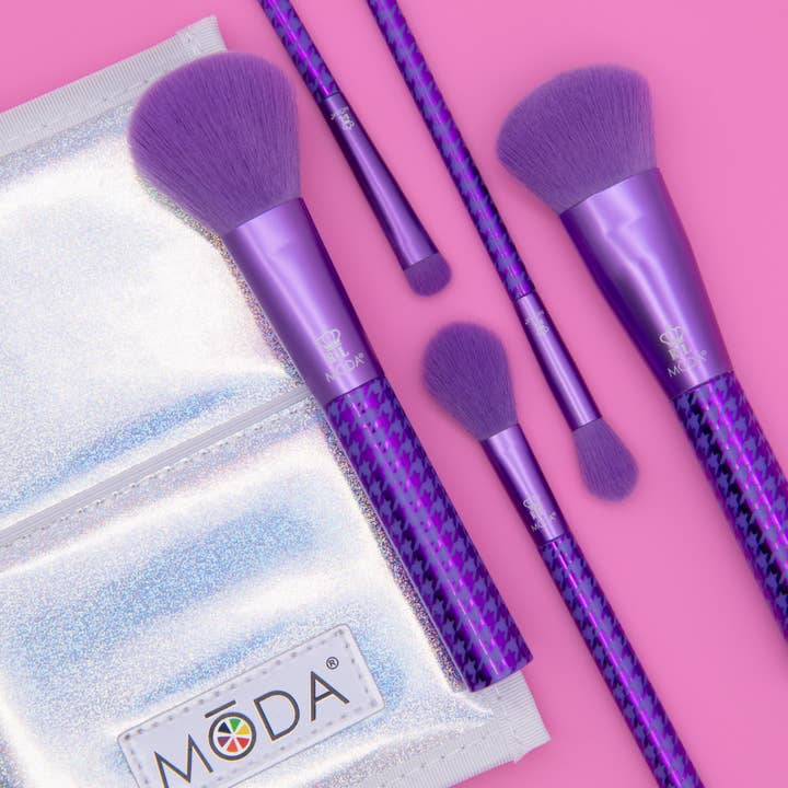 Royal Brush Mfg. Inc. - Wholesale Makeup Brush Set - MŌDA® Keep It Classy Face Flip Kit, Metallic Purple3
