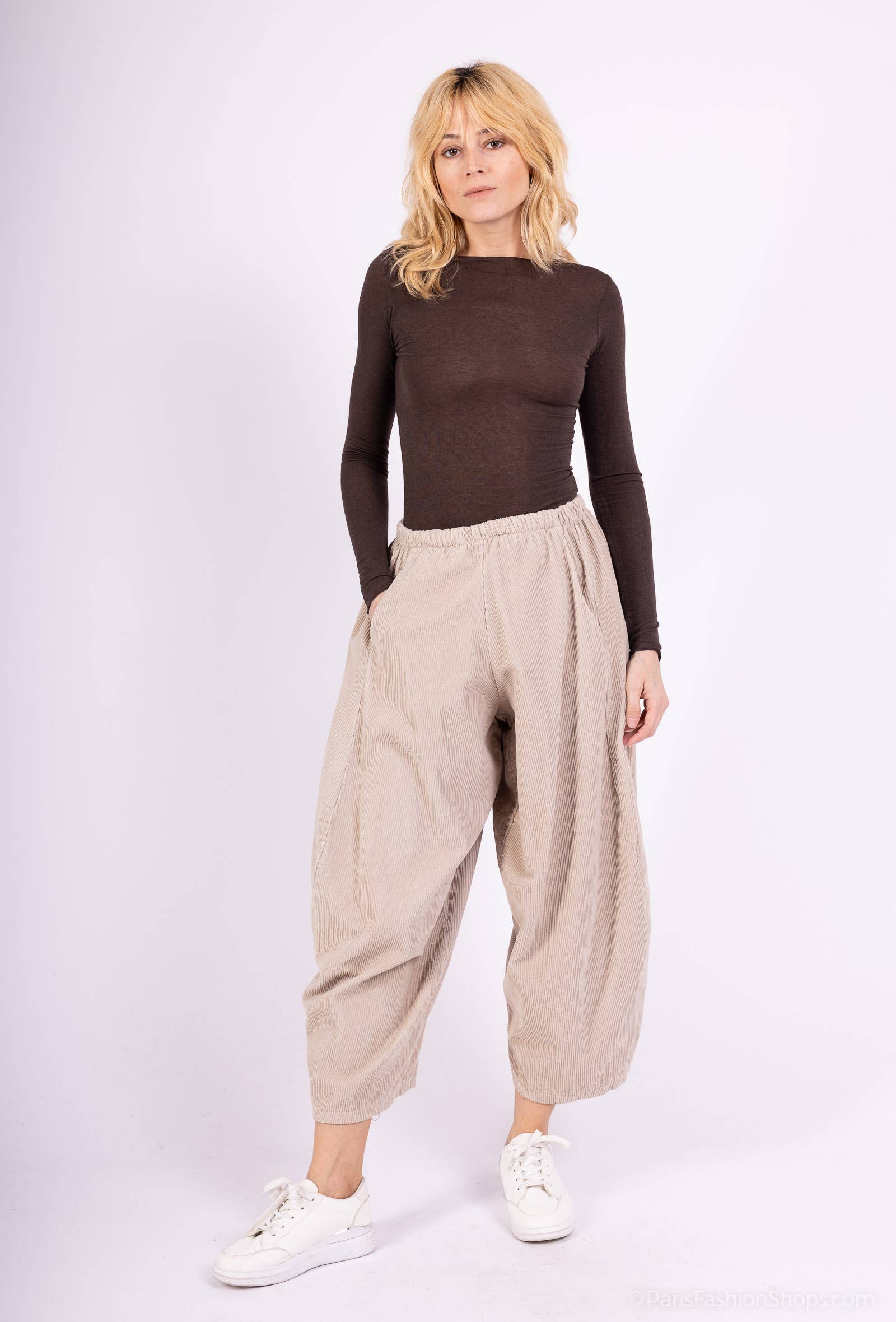 L'Emotion – wholesale Pants – Women's – Balloon Pants Elastic Waist Corduroy 100% Cotton1