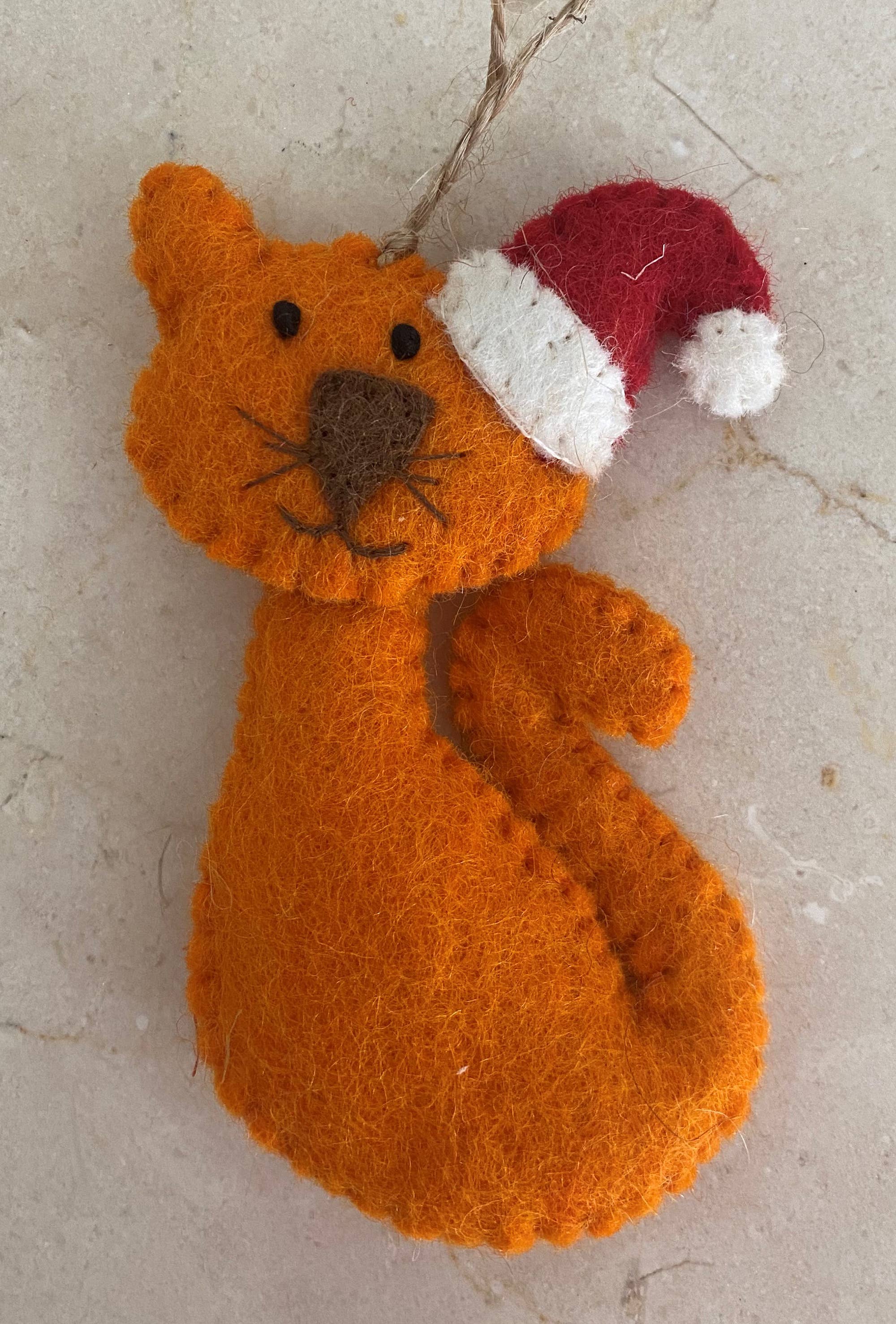 cerruti home – wholesale Ornament – Felted Wool "Christmas Cat" ornament, available in 5 Colors2